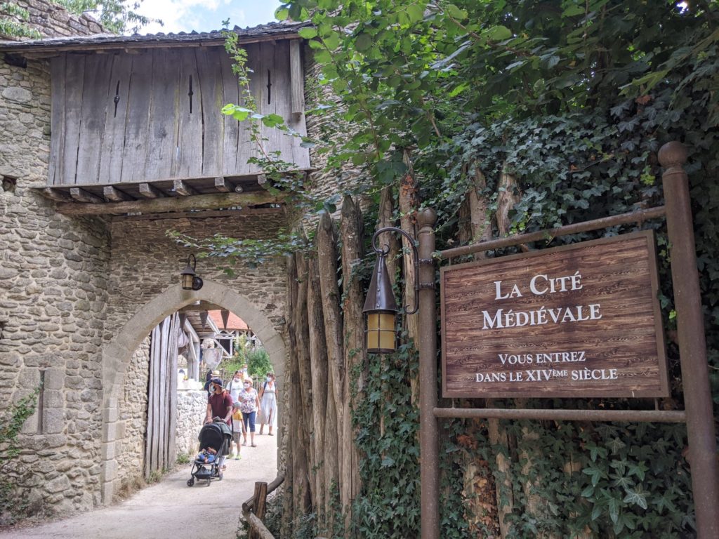 Puy du Fou - Vila